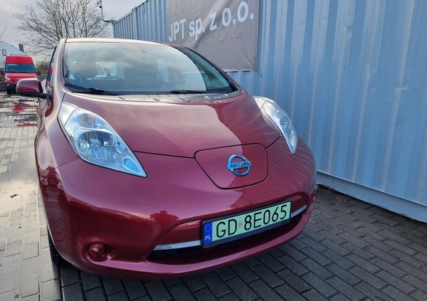 Nissan Leaf cena 42927 przebieg: 110767, rok produkcji 2015 z Darłowo małe 277